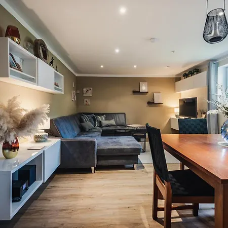 Uttied - Komfortabel Und Modern! * Klausdorf