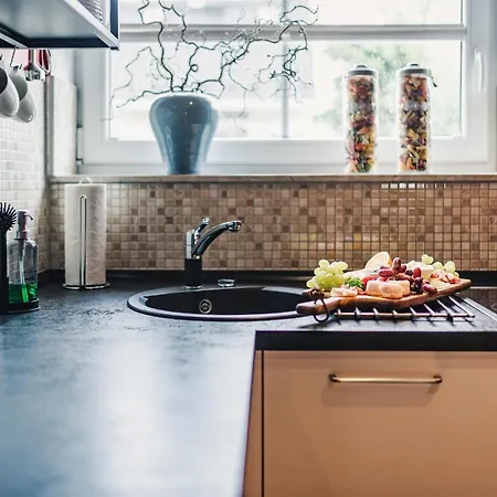 Apartment Uttied - Komfortabel Und Modern!