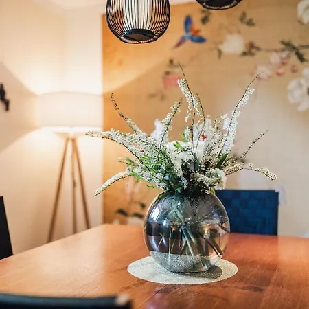 Uttied - Komfortabel Und Modern! Apartment Klausdorf