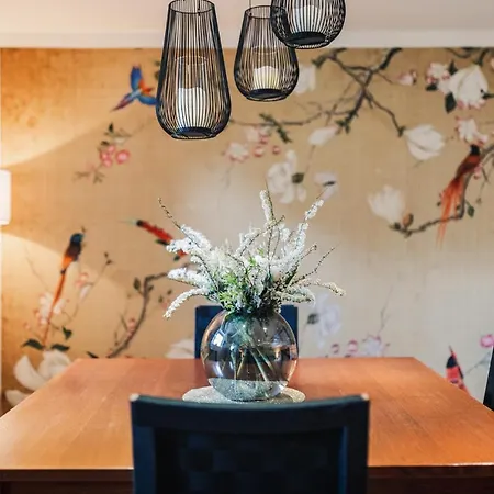 Uttied - Komfortabel Und Modern!